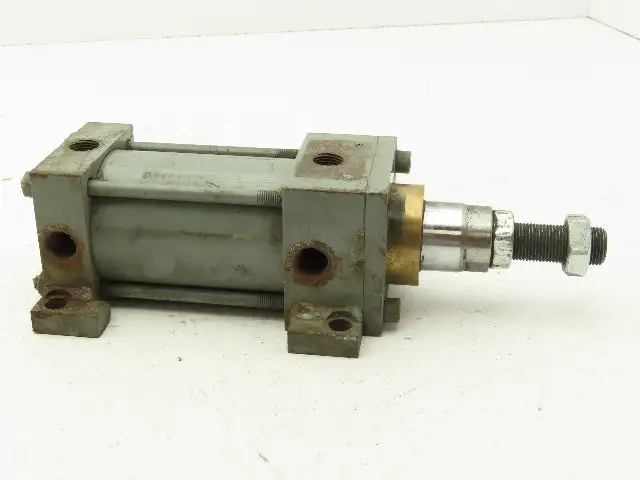 Used LYNAIR _UNKNOWN_ Hydraulic Cylinders | Arrow Industrial #632660