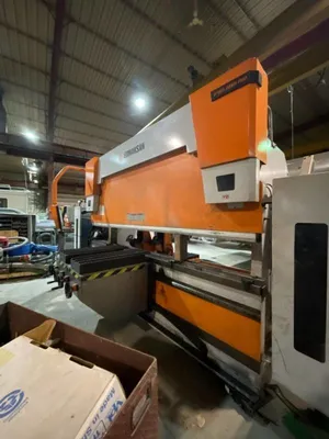 Used 2017 ERMAKSAN 242 TON X 12' ERMAK SPEED BEND Press Brakes Illinois US | Lion Machinery #1405162