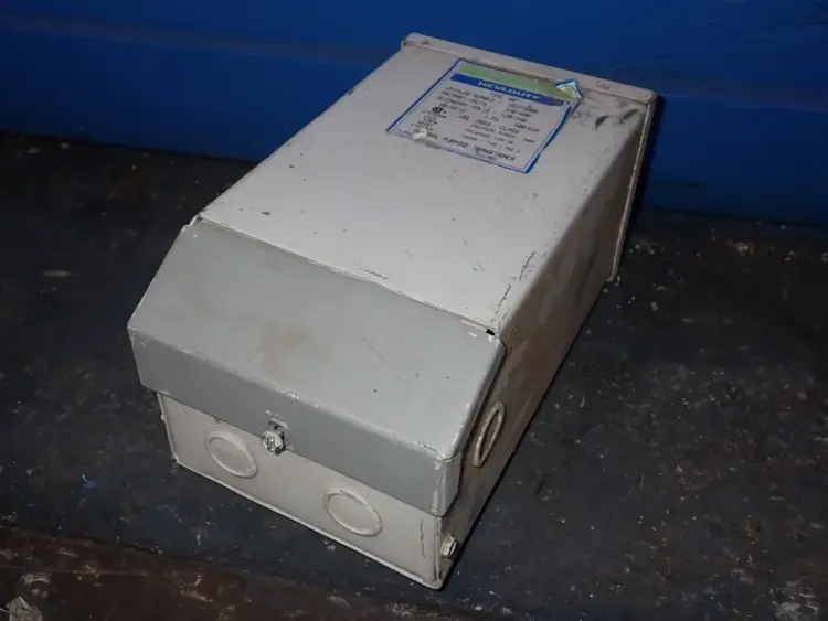Used _UNKNOWN_ HS1F500B Transformers Ohio US | HGR 24 #942563