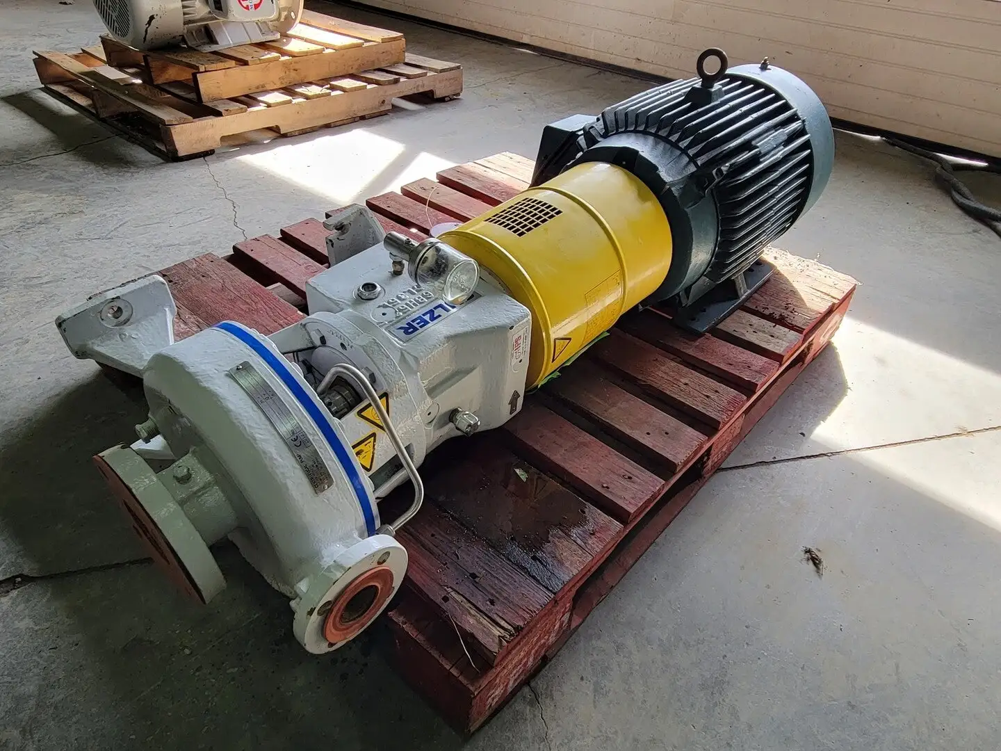 USED 2012 SULZER PUMPS CPT21-16