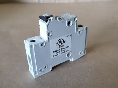 USED SIEMENS 5SJ4118-7HG40