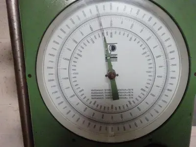 USED TARNOGROCKI TARNOTEST PH8 30 TON