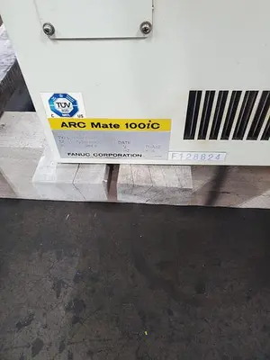USED 2012 FANUC ARCMATE 100IC/6L