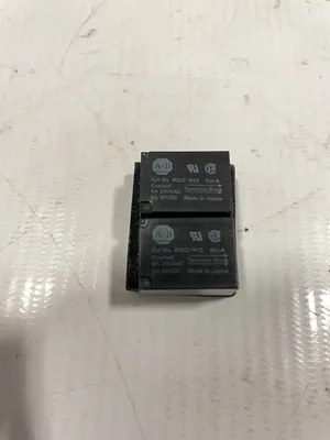 Allen-Bradley 800Z-N12 Ser A Relay 8A 250VAC 30VDC -NIB of 2