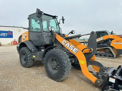 USED 2021 Case 321F
