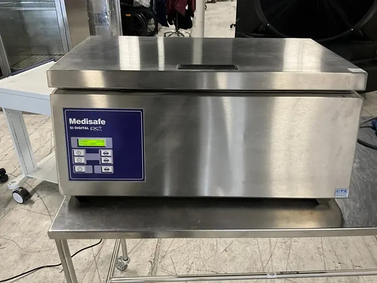 Used Medisafe MEDISAFE SI DIGITAL Cannulated Instrument Cleaner Model SI2060CPE Lab Washers Texas US | PT Medical Technologies #1459006