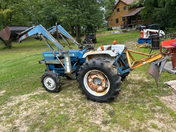 Used _UNKNOWN_ _UNKNOWN_ Tractors & Trailers Minnesota US | K-BID 15 #218789