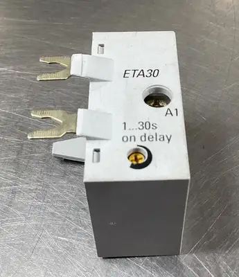 USED Allen Bradley 100-ETAZJ30