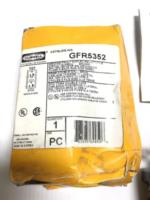 Hubbell GFR5352 Ground Fault Duplex Receptacle Circuit Guard 20A 125V 60Hz 2P 3W