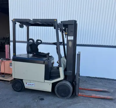 Crown 50-FCTT-188 5,000 LBS Electric Forklift 188" Height Side Shifter
