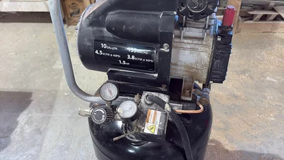 Used _UNKNOWN_ _UNKNOWN_ Tank Mounted Air Compressors Georgia US | Auction Management Corporation #1548644