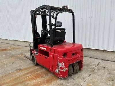 Used RAYMOND 445C40TT 3-Wheel Sit down Electric Counterbalance Forklifts Illinois US | Somerset Equipment Sales #1546169