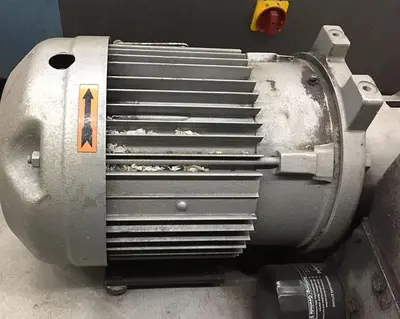 2967-700 BUSCH TANK MOUNTED 3HP VACUUM PUMP MODEL# 063-138