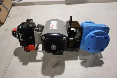 Flowserve Automax NXCLU2M1-18-00200 Positioner Actuator Ball Valve STOCK 5007A