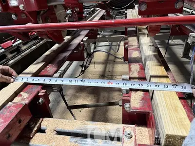 USED MIDWEST MACHINERY & AUTOMATION PALLETHAWK SKID NAILER