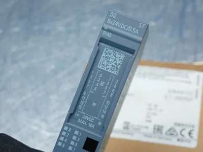 NEW SIEMENS 6ES71326BF000BA0