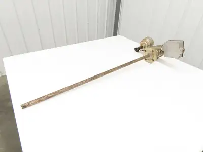 Magnetrol  9A1-A33A-036/961-2DA0-132 Level Controller 1-1/2" Flange 36" Probe