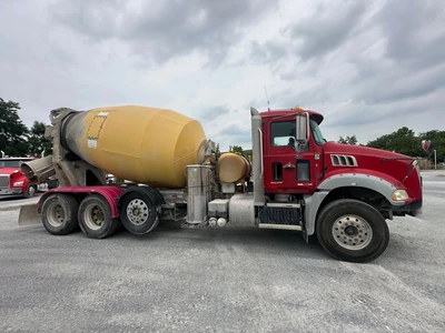 Used 2017 MACK GRANITE GU813 Concrete Mixer Trucks Delaware US | Proxy Equipment #1388942