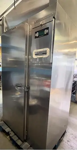 Used TRAULSEN _UNKNOWN_ Freezers British Columbia CA | Surrey Food Equipment #433195