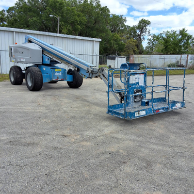 USED 2015 Genie S-65
