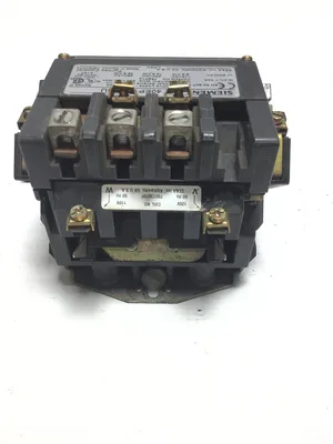 Siemens 40EP109558U Contactor 50Amps 45lb-In