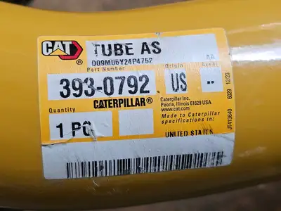 NEW CATERPILLAR 393-0792