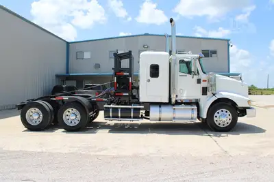 Used 2011 INTERNATIONAL PAYSTAR 5900 Winch Trucks Texas US | Roll Off Truck World #1491814