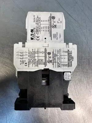 Eaton C320KGT8 Ser. A2 Auxiliary Contactor (4B-31)