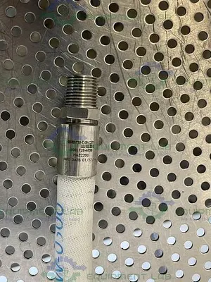 USED SAINT GOBAIN STHT-W-0500 48" SILICONE HOSE W/ 1/2" SANITARY TO THREADED FITTING