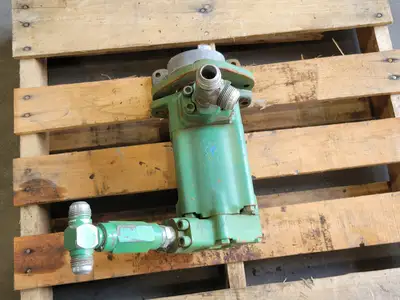 Used VICKERS 2520VQ Parts (Hydraulics and Pneumatics) British Columbia CA | Lenmark #1440874
