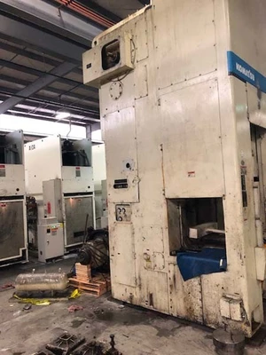 2002 KOMATSU L1C-630-3 Straight Side Single Crank Press | Universal Press & Machinery (UPM) (6)