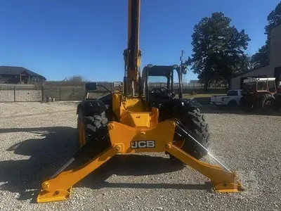 USED 2014 JCB 510-56