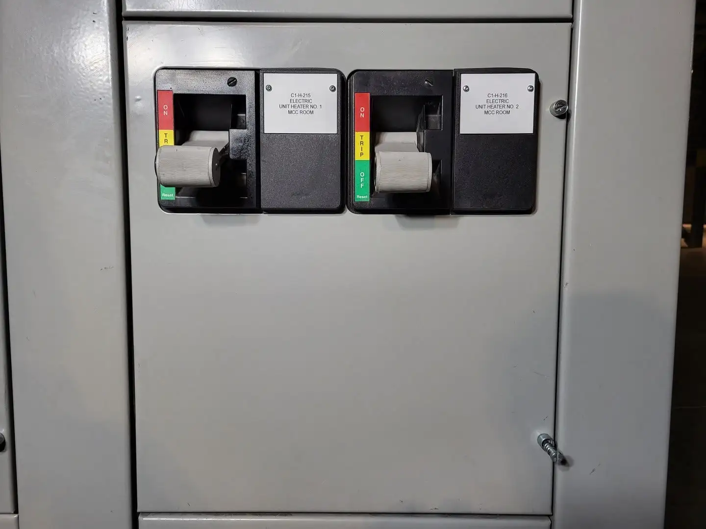 Used EATON HFD3015 Switchgears British Columbia CA | Lenmark #240427