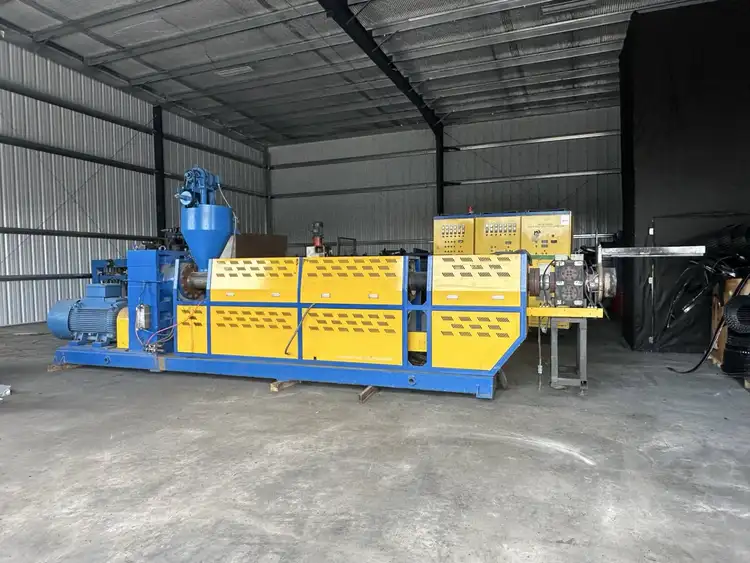 Used 2017 DALIAN PLASTICS RESEARCH INSTITUTE CO., LTD. SJ130/31 Misc Plastics Equipment Illinois US | Revelation Machinery #403754