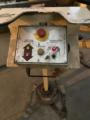 2002 CINCINNATI INC 175AFX6FT Press Brakes | Mohawk Machinery (4)