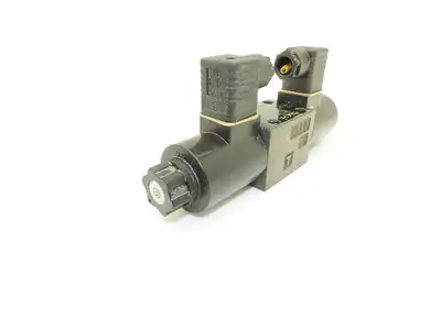 Nachi Hydraulic Directional Control Solenoid Valve 24VDC