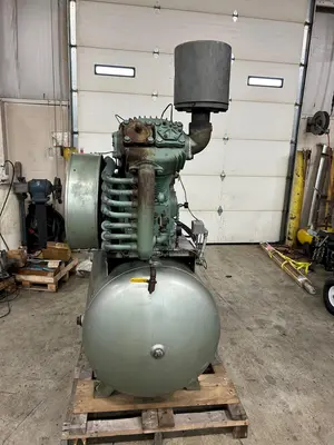 USED GARDNER DENVER ADL-1002
