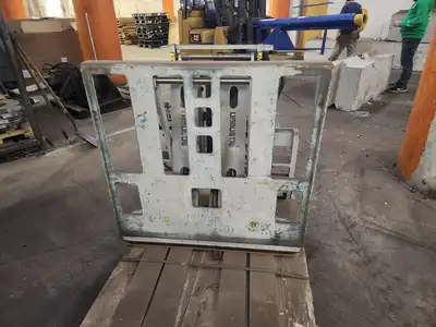 Cascade Mark 55 Push/Pull Forklift Attachment