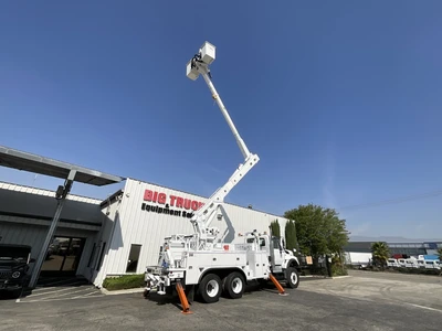 Used 2013 INTERNATIONAL 7500 Bucket (boom) trucks California US | Big Truck & Equipment #1412217