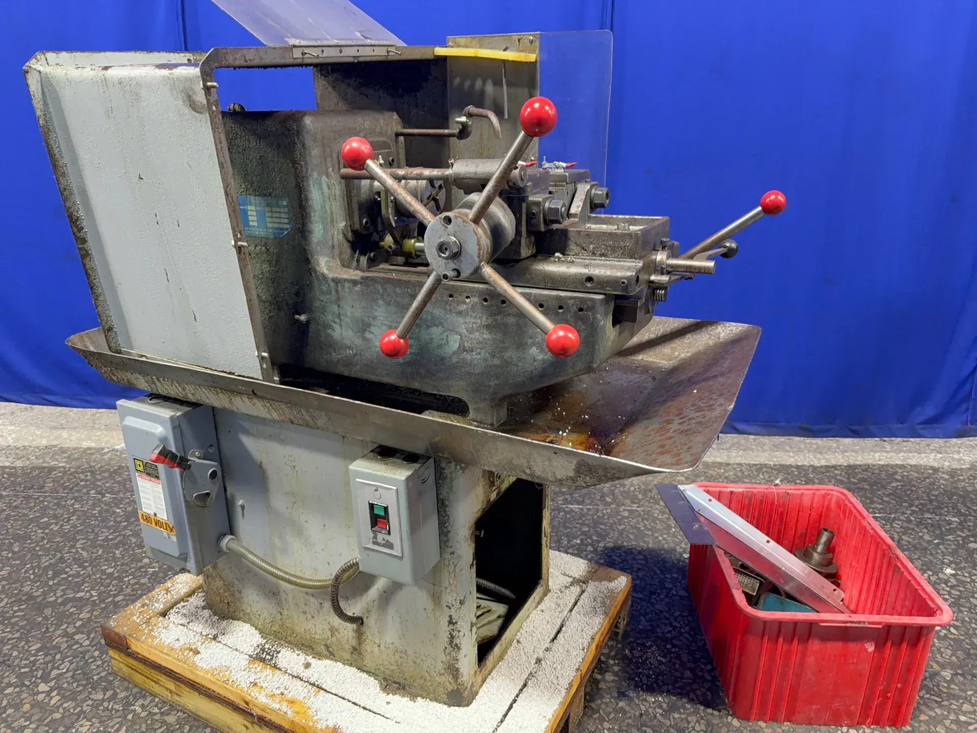 Used _UNKNOWN_ NO. 16 Pipe Threaders Ohio US | HGR 24 #1181077