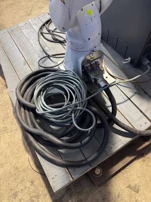 YASKAWA MOTOMAN GP7 6 Axis Robots | K.B. Industries LLC (9)