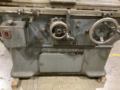 Used BROWN & SHARPE #2 GRINDER Reciprocating Surface Grinders Michigan US | iGAM Industrial Marketplace #1395028