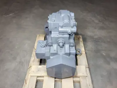 NEW 2015 HITACHI 4447867