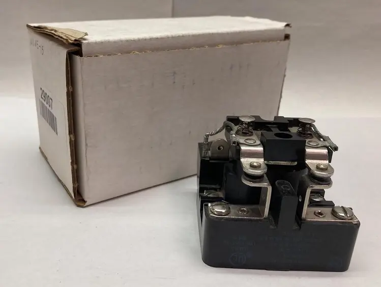 New | in-Stock STRUTHERS-DUNN 425BXX Miscellaneous Equipment (Electrical & Power) Ohio US | Surplus Asset Holdings #1238099