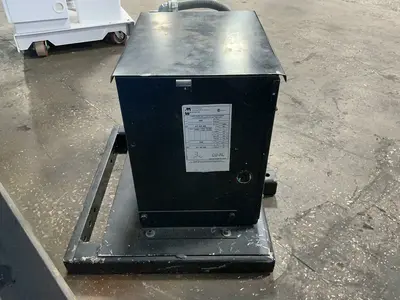 Used HAMMOND MANUFACTURING 138688 Transformers Ohio US | HGR 24 #1520816