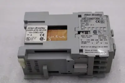 Allen Bradley 100-C09DJ300/100-C09D*300 DRIVES STOCK #L-483-C