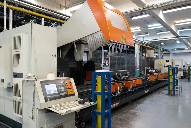 Used ELUMATEC _UNKNOWN_ Flexible Machining Systems Quebec CA | Starlight Sales Corp #1444241