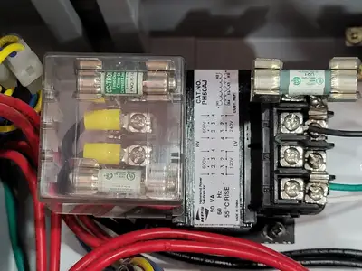 920 Series Heat Tracing Controller Assembly 920E9FWQ1SIS302SSH3202T65LAM