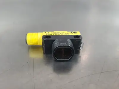 BANNER QS18VP6LLPQ8 Photoelectric Sensor (1438C), 10-30VDC. 5E-34/6
