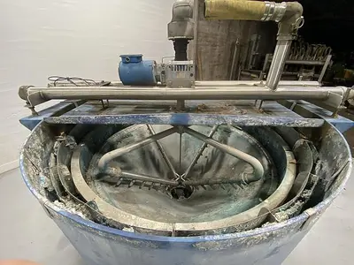 USED KADANT AES 4015 GRAVITY STRAINER